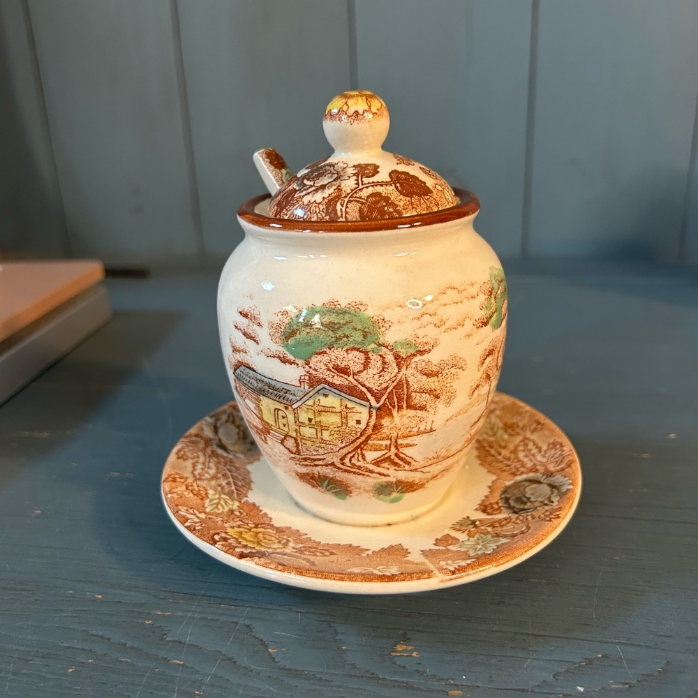 Vintage Ceramic Nasco Honey Pot